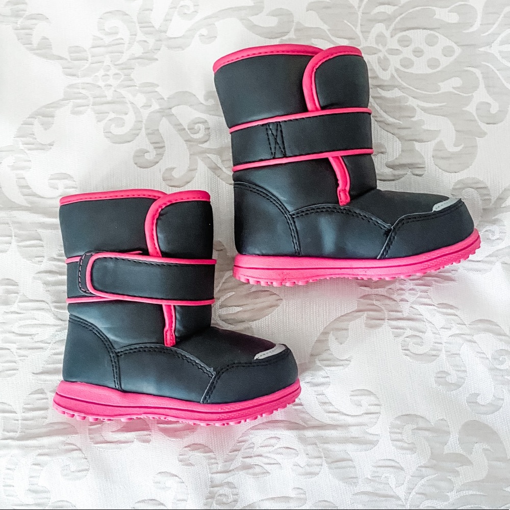 Black and Pink Toddler Snow Boots